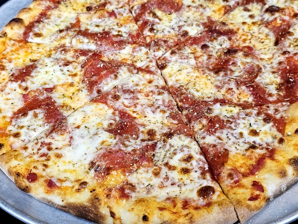 Build Your Own 16 Inch Napoletana Pizza — Eager Beaver BBQ Elizabeth IL